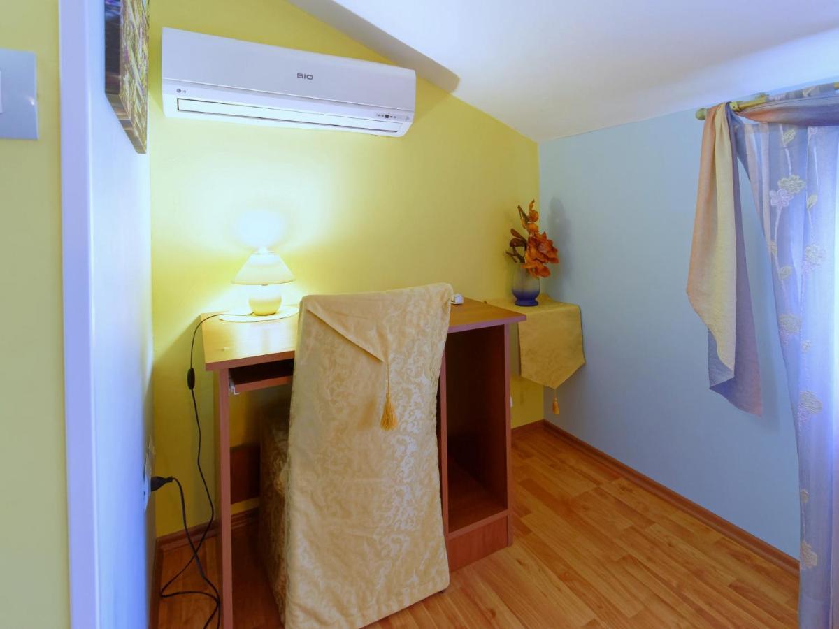 Holiday Home Nevena By Rent Istria Буйе Экстерьер фото