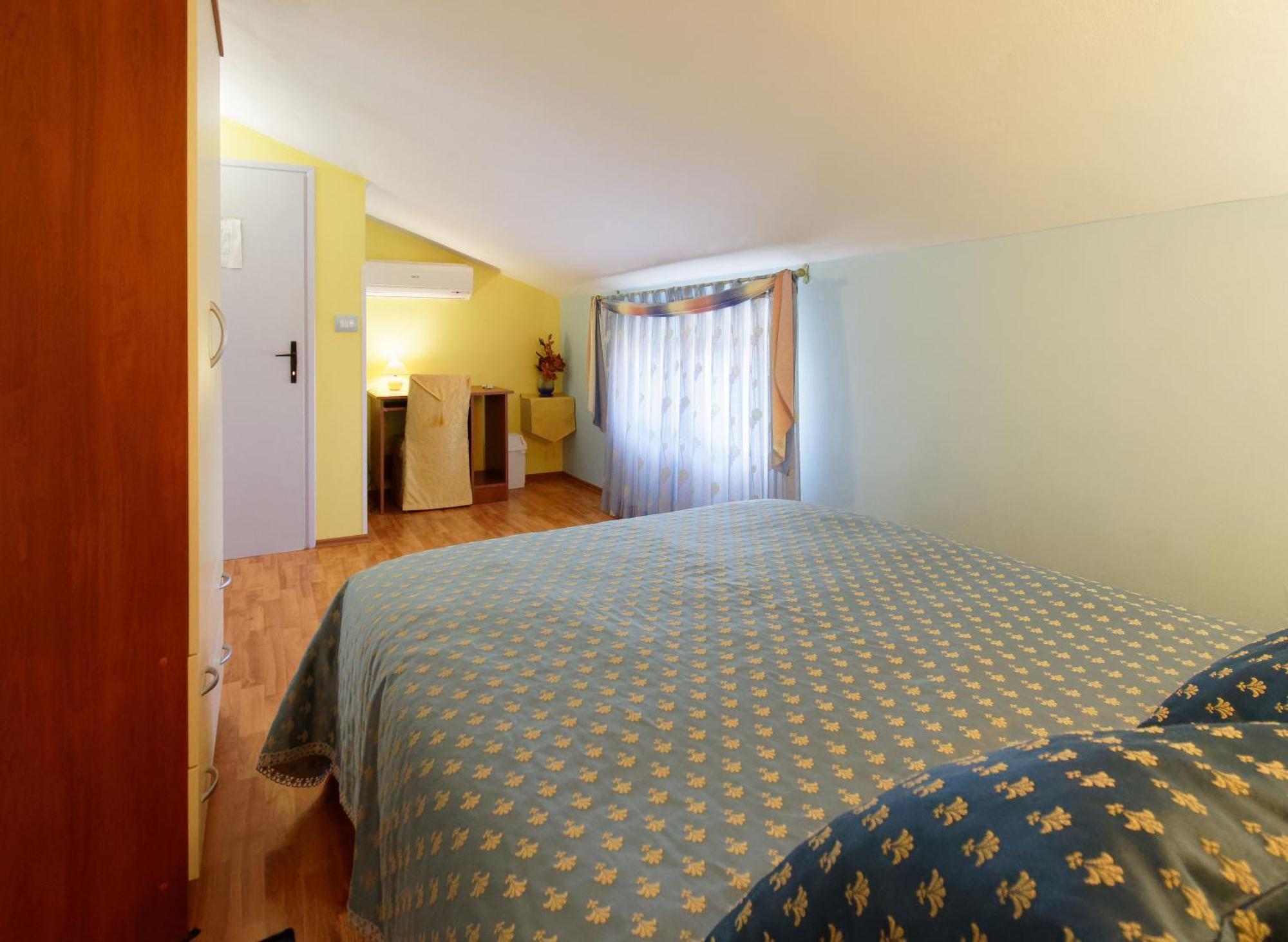 Holiday Home Nevena By Rent Istria Буйе Номер фото